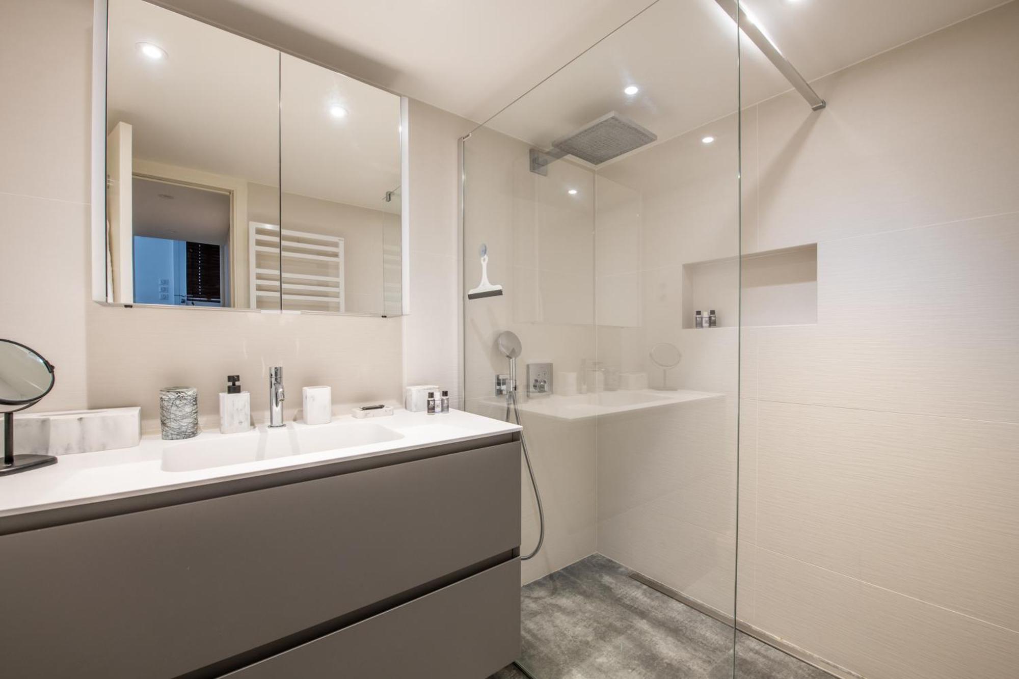 9eme - Superbe Loft Avec Terrasse Privative * Parijs
