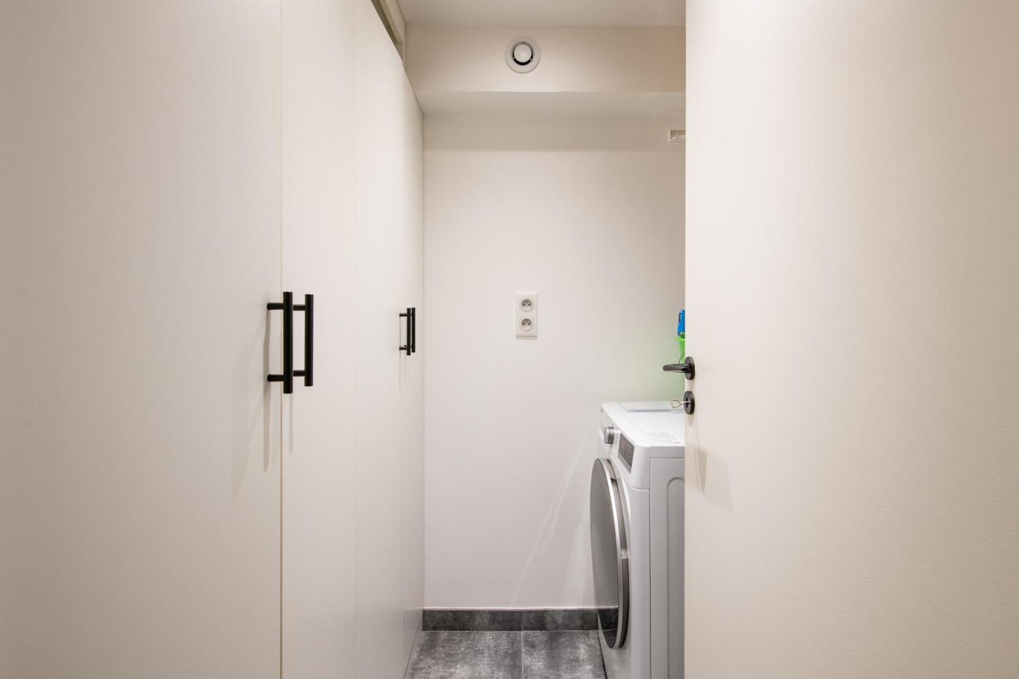 Appartement 9eme - Superbe Loft Avec Terrasse Privative *